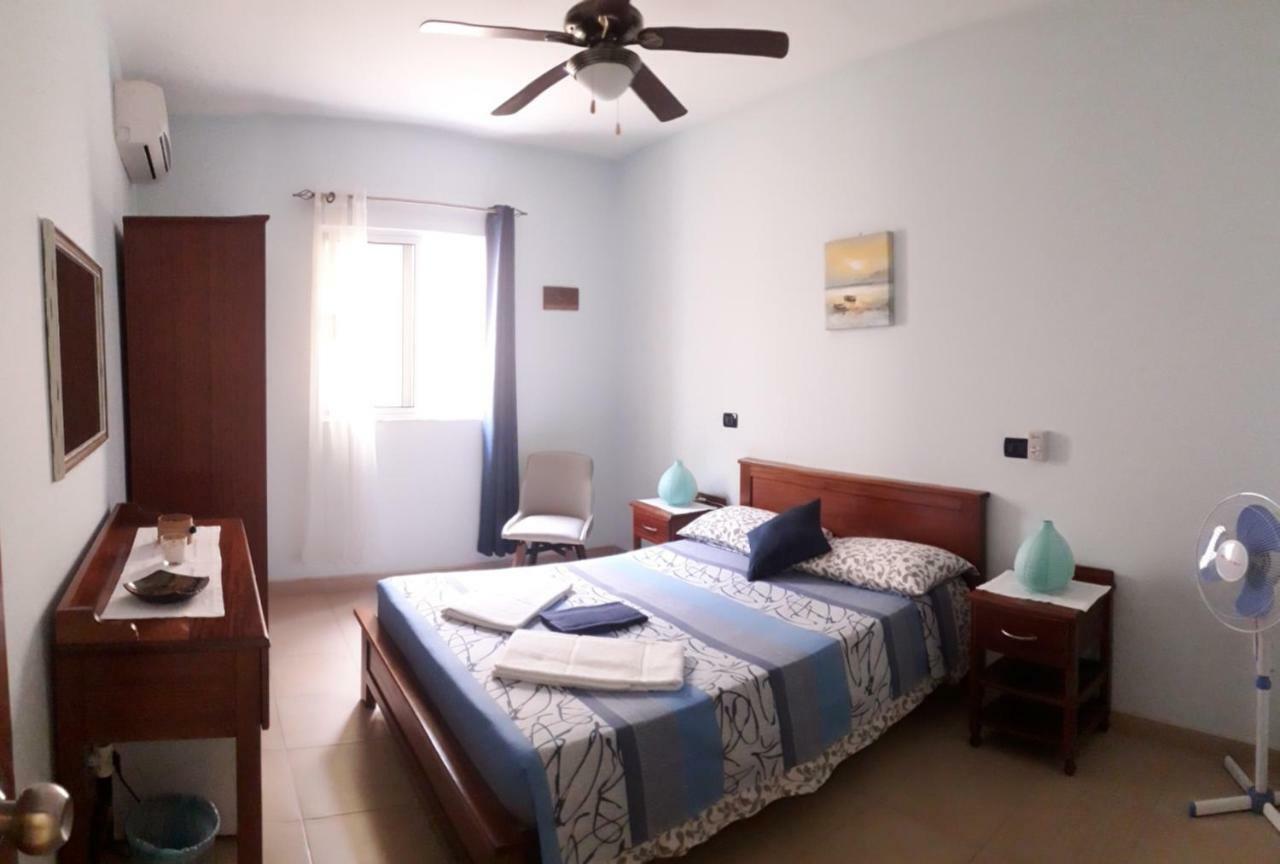Residencial La Marea B&B Tarrafal Tarrafal  Buitenkant foto